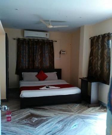 Sunshine Castle- Gachibowli Lejlighed Hyderabad Eksteriør billede